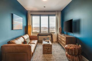 Jordanelle Sunrise Modern Condo Gondola Access Year-Round Outdoor Fun - Park City - 0