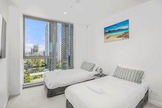 2 Bedroom Ocean-viewing Apartment - 3