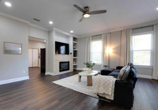 Aesthetic 3BD Home, Downtown, FSU, Games & Yard - Tallahassee - 1