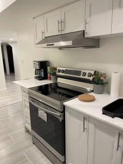 New Cosy bright and Spacious Apartment - 5