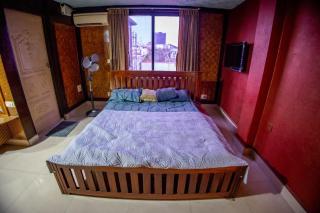 Rakhi's Groove Loft - Mangalore - 8