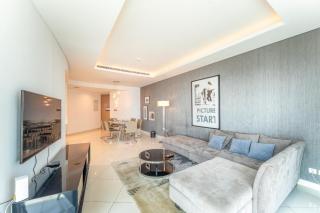 3 Bed in DAMAC Paramount by PK Holidays - Dubai - 7