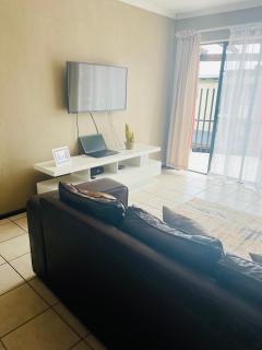 Two5One Apartments - Northriding - 6