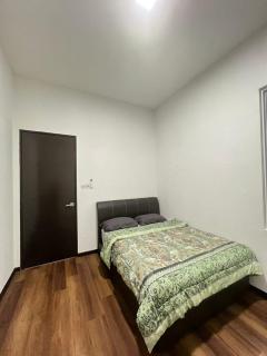 1717 Bintulu Homestay 5 - Bintulu - 3