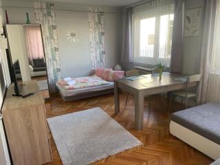 My Home Cibuka Apartman! - Hajdúszoboszló - 1