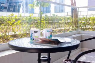HiGuests - Vibrant 1BR in Business Bay - 4