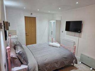 Sunset View Retreat in Wednesbury fr WiFi car park - Wednesbury - 7