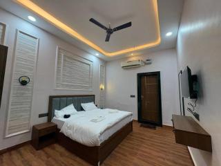 Rajpal Hotels - Orai - 4