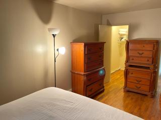 One Bedroom by Month Next to Bronx Zoo - 1