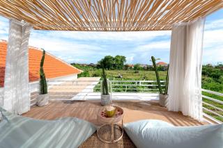 Serene 2BR Pool Villa with Rooftop - Canggu - 3
