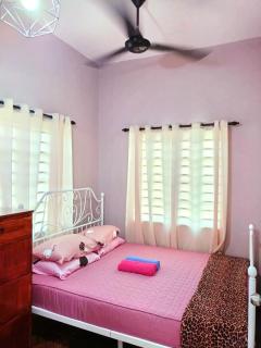 Delima Guesthouse - Wakaf Baharu - 1