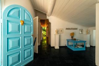 Blue Rhapsody Villa - Glacis - 2