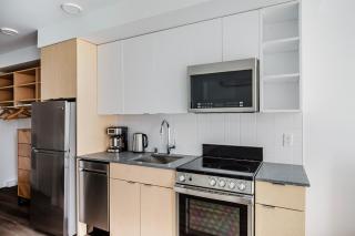 Blueground Capitol Hill lounge wd nr park SEA-816 - 3