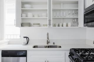 Blueground Beverly Hills AC nr Rodeo Dr LAX-1295 - 3