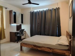 Spacious 3BHK High floor East Bangalore with full equipped kitchen- 26A - Bangalore - 6