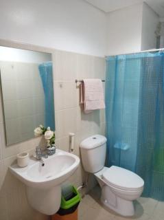 Cozy simple 1 bedroom - 1