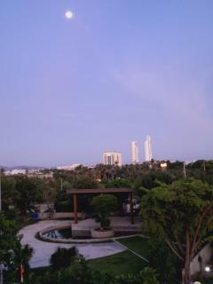 Queen Luxury Hotel Phan Rang - 7