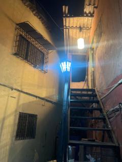 Budget home stay - Mumbai - 6