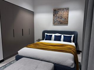 Cosy Studio on the Binghatti Canal - Dubai - 7