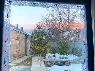 Zove Rural Cottage with garden views - 7