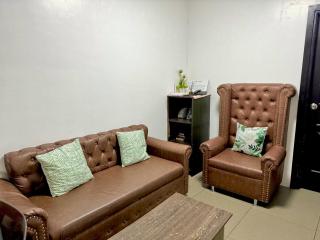 2BR w Balcony in Araneta, Cubao w Pool and Gym - Manila - 0