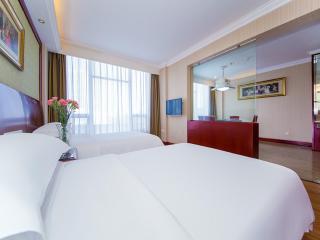 维也纳国际酒店襄阳万达广场火车站店 - 3