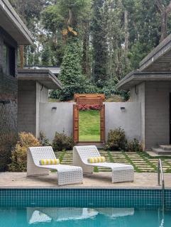 Earthsong Luxury Pool Villa by Luxunlock Private Villas - Suntikoppa - 6