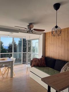 Apartamento a 10 min de la Playa - Parking Privado - 0