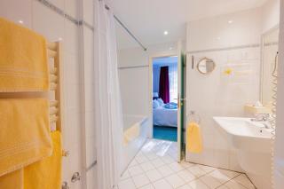 Hotel am Schlosspark - Gotha - 9
