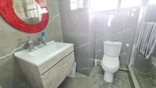 806 Ocean View Luxury Free Wi-Fi Aircon Parking - Durban - 2