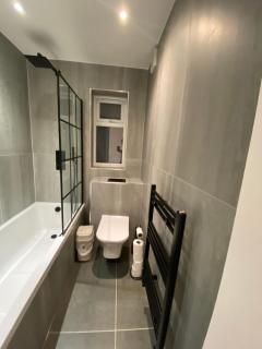 Winter double bedroom - Stone Grove - 7