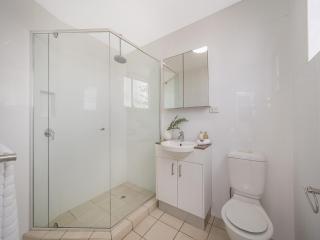 Unit 15 Monterey Lodge - Caloundra - 2