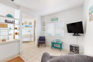 Leeward Isles - Corpus Christi - 2