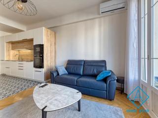 Golden Square - Nizza - 9