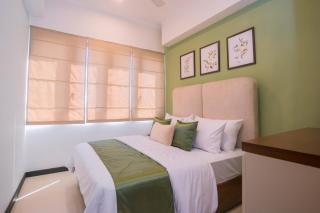 Celestara Luxury Colombo Apartment at Trizen with Pool, City View - 5