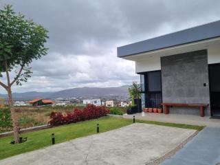 Casa Vista Bela em Bezerros 4 qts com ar 10 pessoas - Bezerros - 0