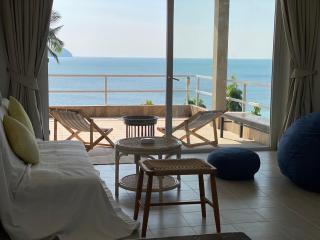 Baan Jai Dee Beach Front Hotel - Wok Tum - 0
