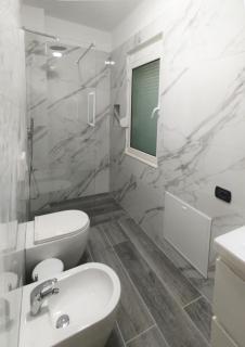 Spacious Comfortable apartment - Durrës - 9