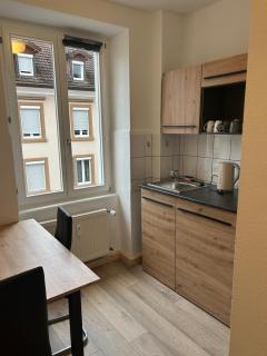 1 Zi Whng LÖ-City mit Küche - Lörrach - 2