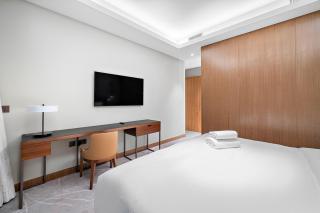 FIRST CLASS 3BR Burj Khalifa & Fountain View - 8