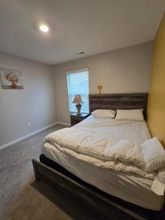 Elizabethtown Charm - Elizabethtown - 3