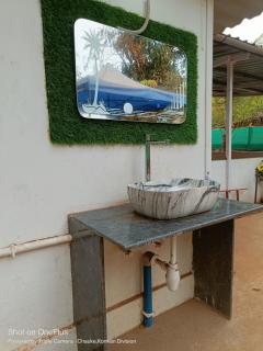 White Lily home away from home - 2