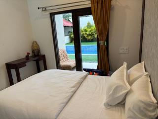 Meenakshi Farm - - 5