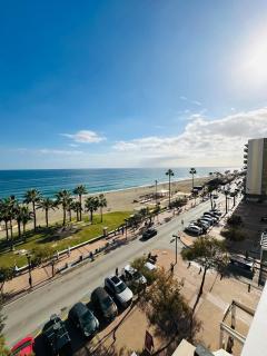 Horizonte 3 Charming apartment with breathtaking sea view at first line of Fuengirola beach - Fuengirola - 0