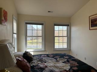 Sunny townhouse 3 bedroom, walk to shops - Laurel - 8
