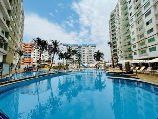 Piazza DiRoma - Acesso gratuito ao Acqua Park e Splash - Caldas Novas - 0