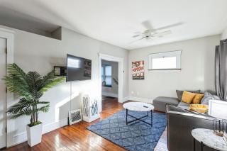 446 Large 3 bedroom with Hot Tub - Lakewood - 0