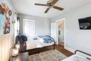446 Large 3 bedroom with Hot Tub - Lakewood - 2