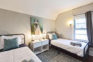 446 Large 3 bedroom with Hot Tub - Lakewood - 1