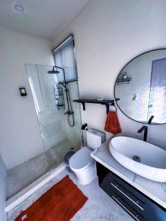 Kaleidoscopic Apartment - - 4